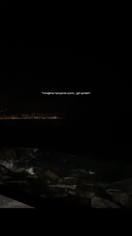 “El oğlunu/kızını ben kendime yar sandım , yüreğime hançer soktu gül sandım. “ #oyargelir #eloğlunubenkendimeyarsandım #yar #keşfet #geceninucunda #geceyebirsözbırak #gece #gecelikvideo #00 #gecesaatleri #overthinking #capcut 