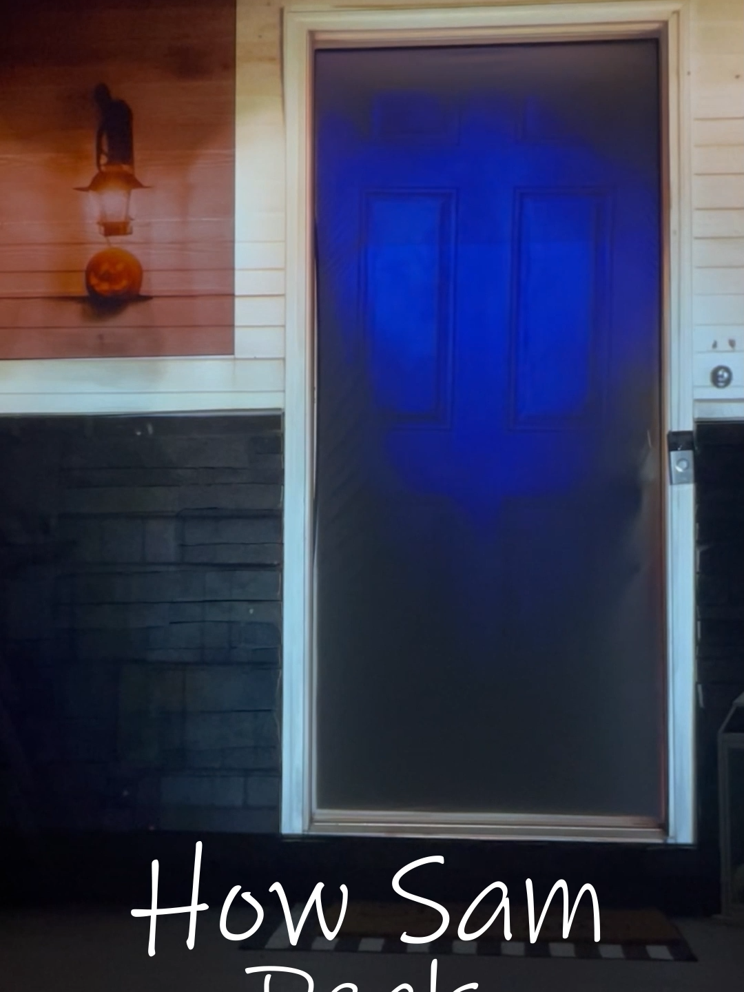 🔪Karen vs. Sam! When Karen says ‘no candy this year’… Sam adds her to the Halloween décor. 🎃🔪 Projection magic at its finest!  #TrickRTreat #HalloweenDecor #Projections #halloween #sam