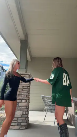 Game day babyyy @Ashlyn Hembree 