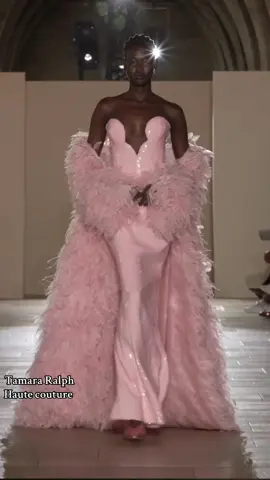 The most stunning Haute Couture collection of Tamara Ralph #hautecouture #fashionweek #tamararalph #fashion 
