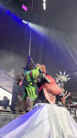 @GWAR  📸: @Kate Russell 
