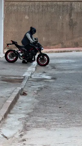 🦅🖤