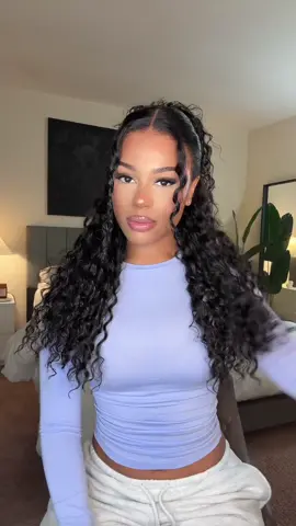 Half up half down style on @tinashehair 13x6 pull & go drawstring deep wave wig 🤍, link in b!o #tinashehair 