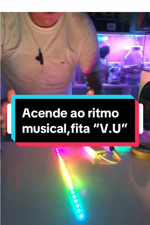 Acende ao ritmo musical,fita “V.U” #som #audio #somautomotivo 
