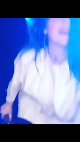 ورمانه خدوده 😅💃💃 #بيلي_ايليش #طربكه #billieeilish #ردححح😂💃💃 #اكسبلور 