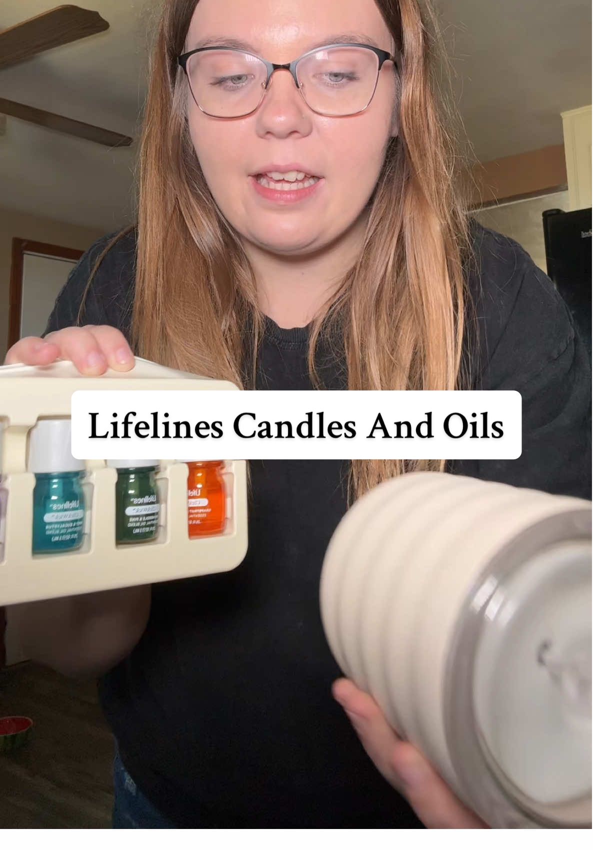 I love this candle #lifelines #flamelesscandle #rechargeablecandle #lifelinesessentialoils 