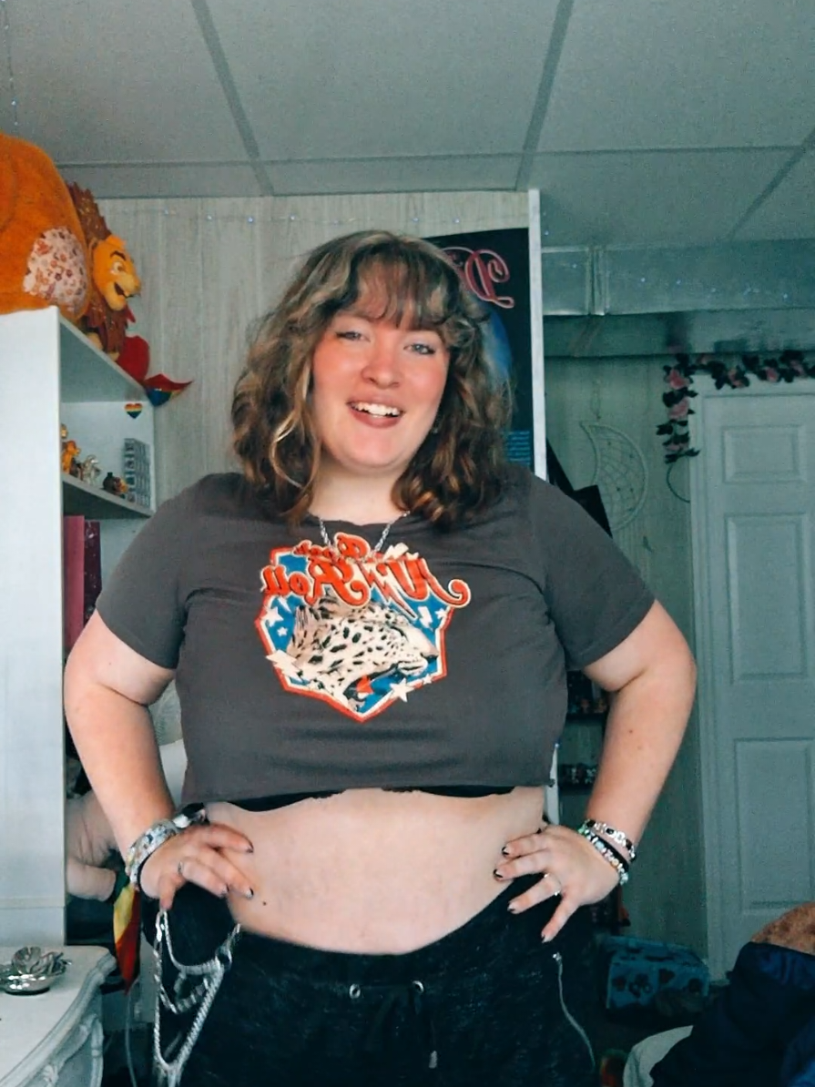 posting before I change my mind.. hype me up #plussizegirls ! #bodyconfidence #fyp #mooo #trending 