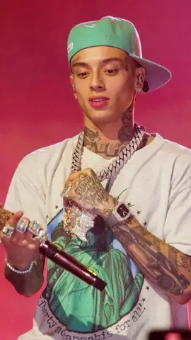 Central cee #wallpaper #wallpapers #4kwallpaper #8kwallpaper #3dwallpaper #hdwallpapers #lockscreenwallpaper #capcuttemplate #template #fyp #goviral #macarenaremix 