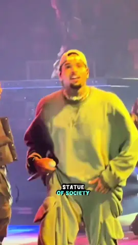 That time #ChrisBrown got pranked and wasn’t playing about this lil girl. 