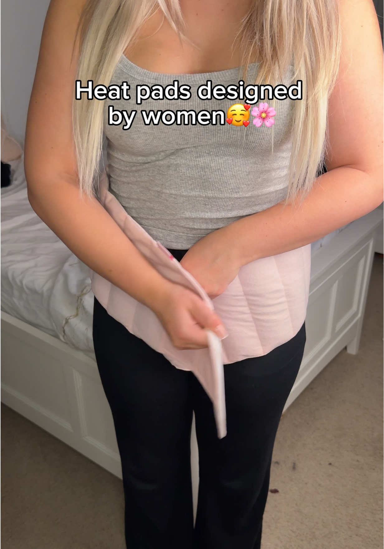 Heat pads designed by women😫🌸🥰 #kuddle #heatpad #periodpain #cramps 