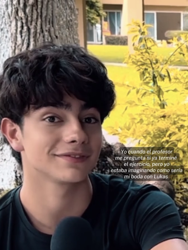 En plena clase pienso en puras cosas raras  . . . . . . . . . . . . . . . . . . . . #lukasurkijo #Edit #fyp #lukasurkijomireligion🛐 #viral_video_tiktok  . . . . . @Lukas urkijo 