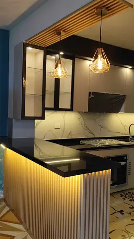 👷PROYECTO ANDAHUAYLAS 👷👷👷💯💯  ¿Buscas una cocina exclusiva?  En este proyecto usamos colores  (NIEBLA Y NEGRO DE LA MARCA PELIKANO ).  Como encimera pusimos granito negro absoluto 😎😎 Muebles Alva realiza tu cocina soñada.  Si estás interesado, contáctanos.  WhatsApp 929888096 #mueblesdemelamina #andahuaylas_apurimac_peru ́ #CocinasModernas #mueblesalva 