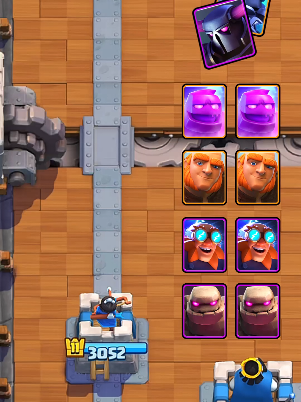 Pekka vs Mini Pekka 🦋 #clashroyale #clashroyaledaily #clashroyaleupdate 