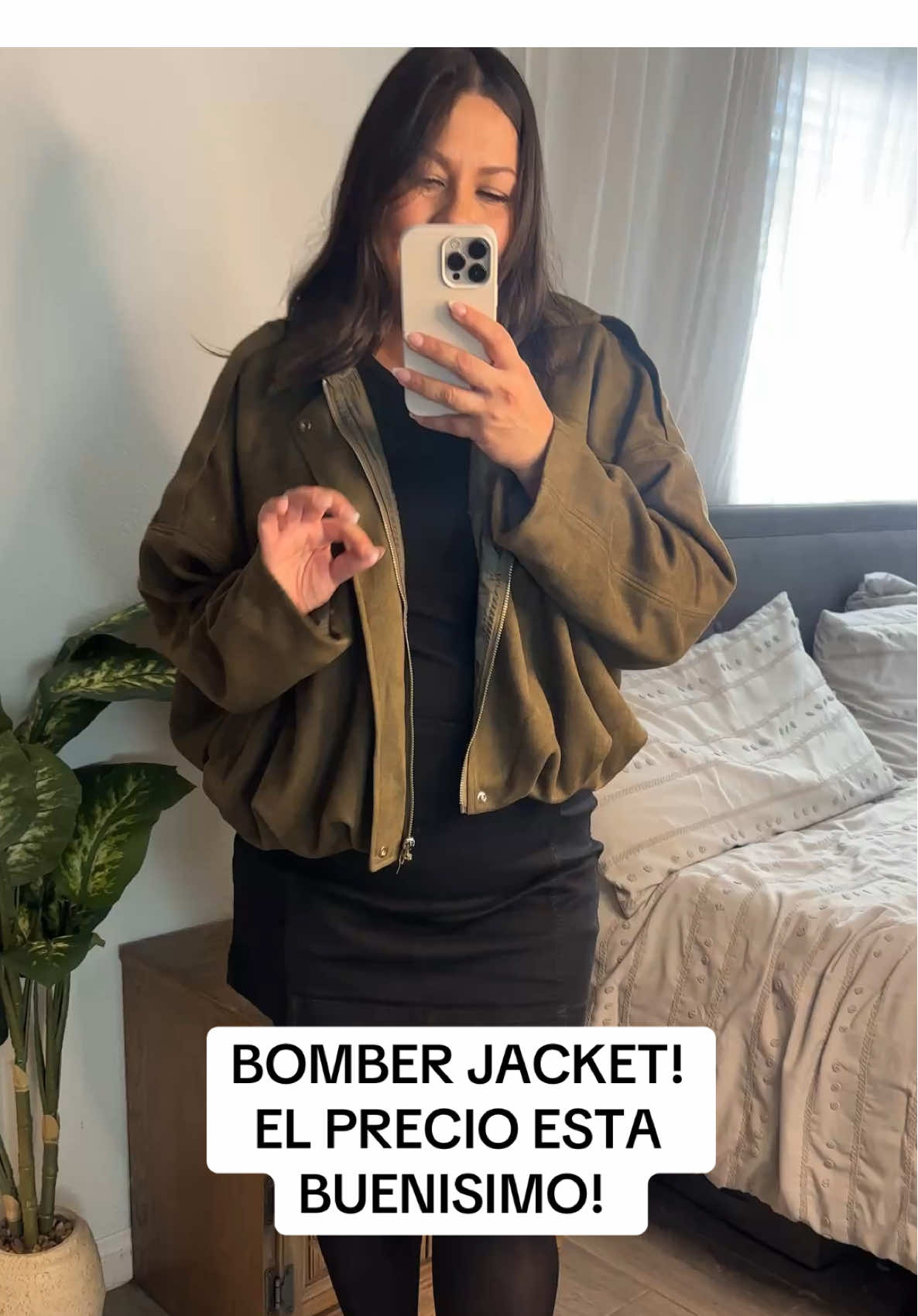 #bomberjacket #jacket #oversizejacket #suedejacket #fashion 