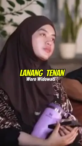 Soyo gede soyo ngerti abote ngolek rejeki. LANANG TENAN - Woro Widowati  full Yt WORO WIDOWATI OFFICIAL  @wro2  #punyastorymusik #lanangtenan #worowidowati #music #storymusic 