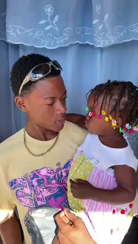 Tchina di magee djab🤣🤣🤣#haïtientiktok🇭🇹 #haïti #gonaïves #haïtiantiktok🇭🇹💯🇭🇹🇭🇹💎💎💎 #creatorsearchinsights 