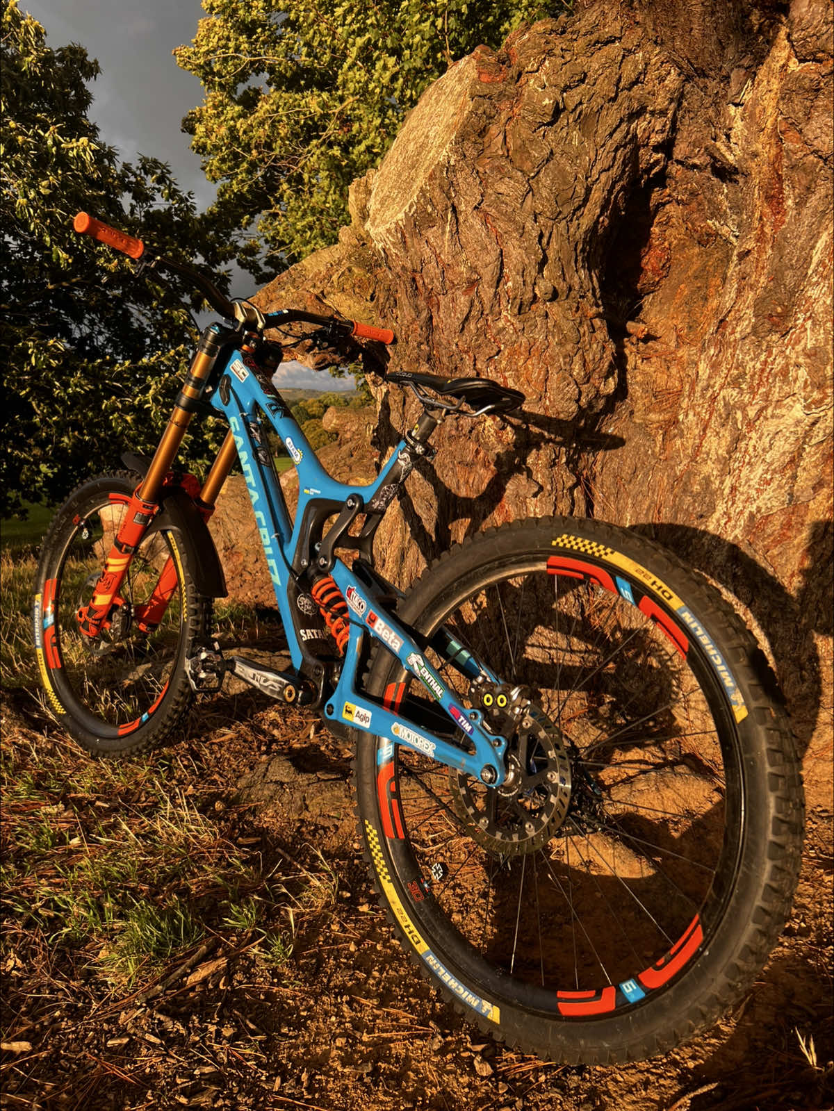 If I’m being real, I think I’m starting to get scared of how okay I am with being alone. Not proud, not sad. Just…. Help me. #santacruzv10 #anisimov #fox40 #alone 