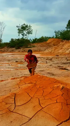 #goldriver #goldhunting #goldrush #goldpanning #goldriver 