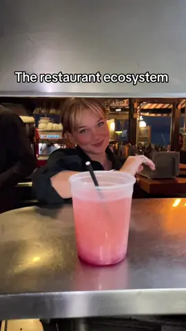 Oh ya babyyy #fyp #restaurant #server #bartender #kitchen 