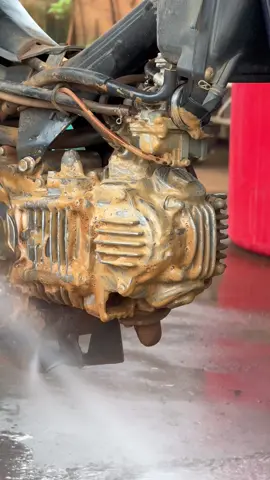 Tẩy rửa xe tại nhà đơn giản bạn đã thử chưa? #tayruadanang47 #tayovang #tayriset #ruaxesieusach #taydanang 