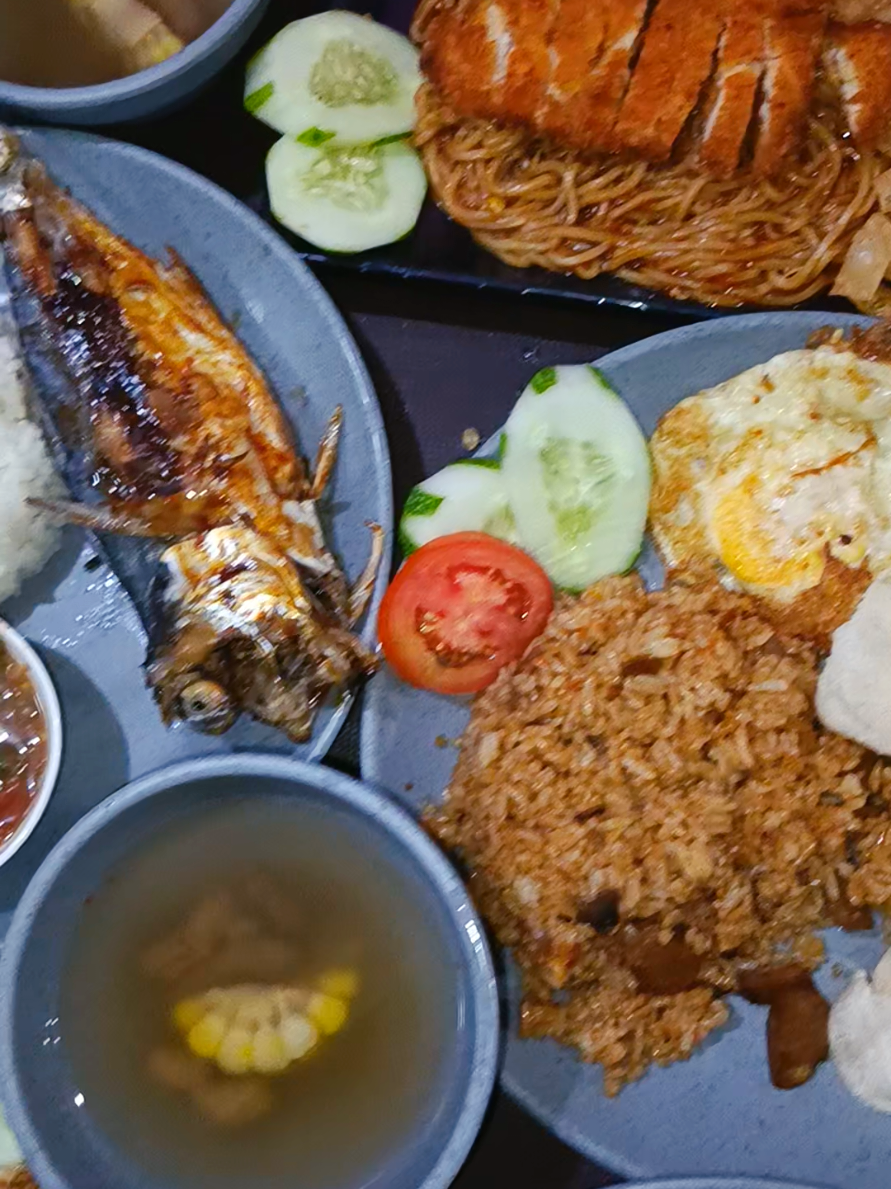 Bismillahirrahmanirrahim Kedai Raru'Ka buka jam 09.30 ya 🥰😇 #jajanankalianda #kulinerlampung #jajananviral #makananenakkalianda #kedairarukakalianda 