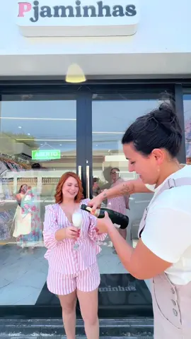 ✨ Obrigado por fazerem parte desse momento tão especial ✨ A inauguração da PJAMINHAS foi muito mais do que abrirmos as portas de uma loja: foi a realização de um sonho! 💖 Cada sorriso, cada abraço e cada palavra de carinho tornaram esse dia inesquecível. Sentimos de perto todo o apoio e energia boa que vocês trouxeram, e isso nos encheu de gratidão e felicidade. Seguimos ainda mais motivados para levar muito conforto, diversão e bons sonhos para vocês.  De coração, muito obrigada a todos que estiveram presentes e a quem torce por nós. Essa conquista é nossa também!  Com carinho, PJAMINHAS 🩷✨ #pijama #pijamaria #pjaminhas #lojafisicaeonline #lojafísica  @Pjaminhas 