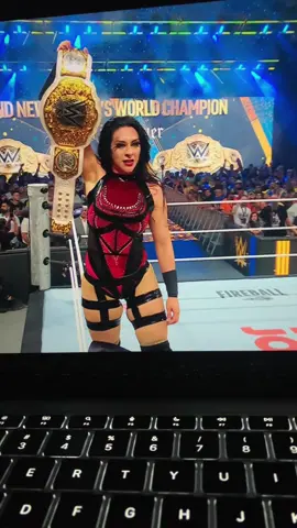 STEPHANIE VAQUER  NUEVA CAMPEONA  MUNDIAL FEMENINA #fyp #WWE #stephanievaquer #wrestlepalooza #viral 