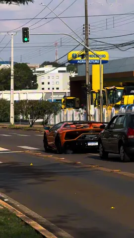 SVJ ROADSTER 🇮🇹. . . . #lamborghini #svjroadster #v12 #fypage 