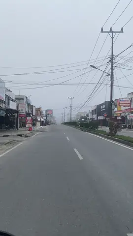 ujung batu penuh cerita #kotaujungbatu #ujungbatu#pagihari#berembun#lewatberanda 