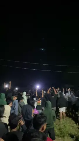 lempar jumroh #putumbahislam #lemparjumroh #infoorkespati #fyp #promoseruweekend 