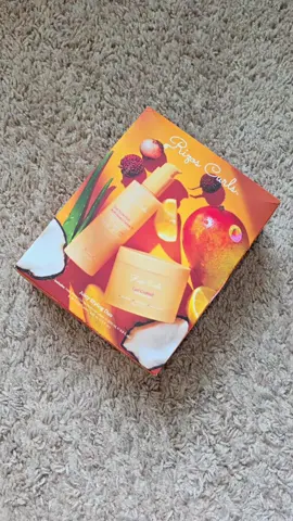 These are my GO-TO every single time! It's safe to say that it's my favorite line from @Rizos Curls  #fyp #curlyhairroutine #promote #tiktokshop #rizoscurls 