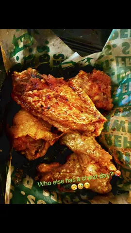 #wingstop #dominos #cheatmeal #fyp #hippiezenchick 