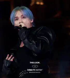 this man.!!! #leeknow #StrayKids #fyp #Viral 