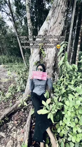 just kidding😭✌🏻 #fyp #lewatberanda #fotolive #foryoupage #xybca 