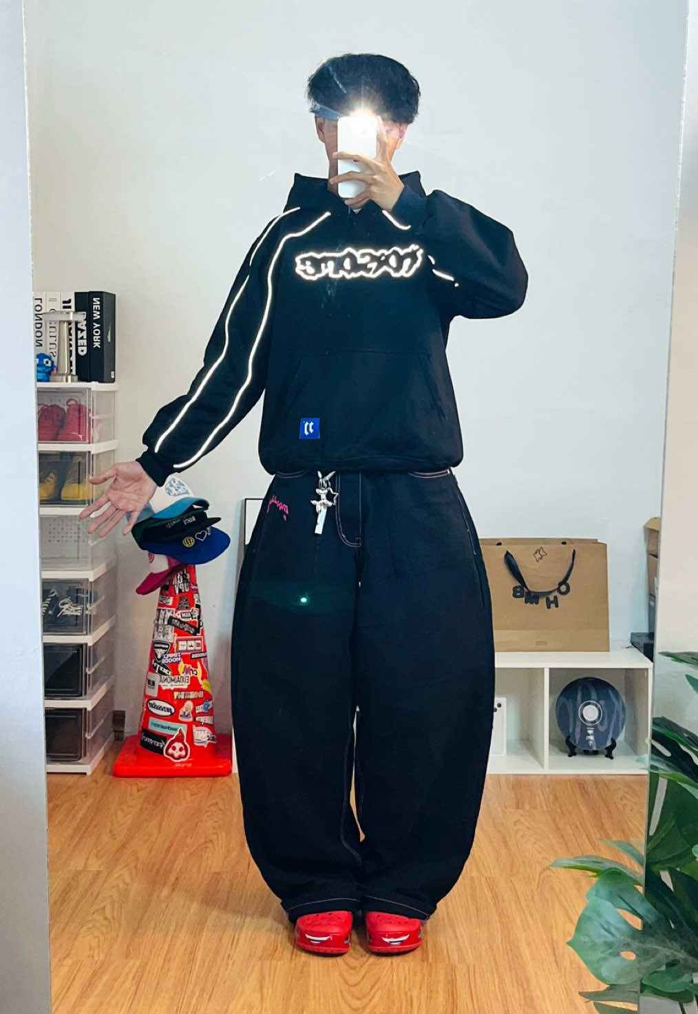 hoodie reflective #hoodiereflective #hoodienyala #hoodiemurah #hoodiedanapelajar 