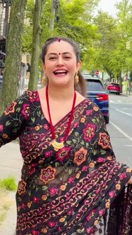 कसैको मुख बोल्छ कसैको व्यवहार, कसैको मौनता बोल्छ  अनि कसैको घमण्ड तर अन्त्यमा सबैको कर्म बोल्छ ॥ ❤️❤️🙏#teadingsong #fellinglove💕💕💕💕 #sarilovers💞💞💞 #looksonglover😉💕 #goodnightguys😘 