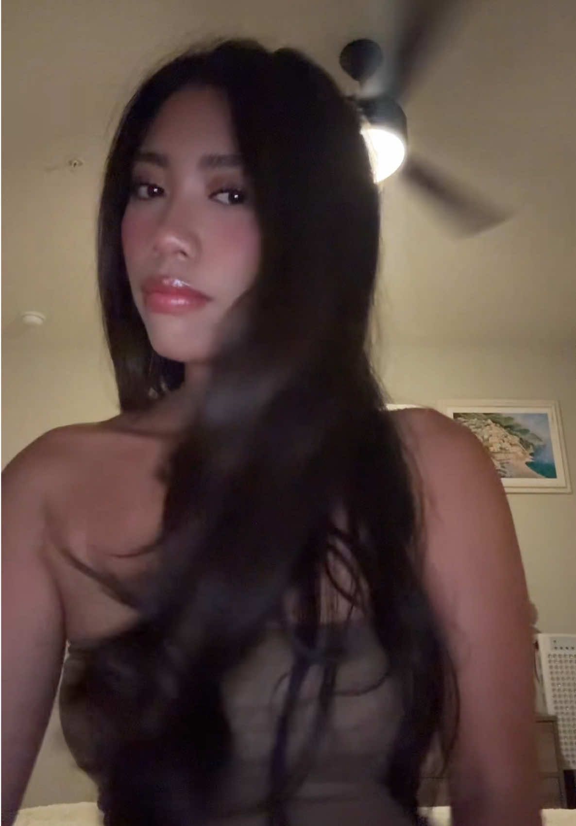 the actual point of this vid is to show yall my new blowout hehe