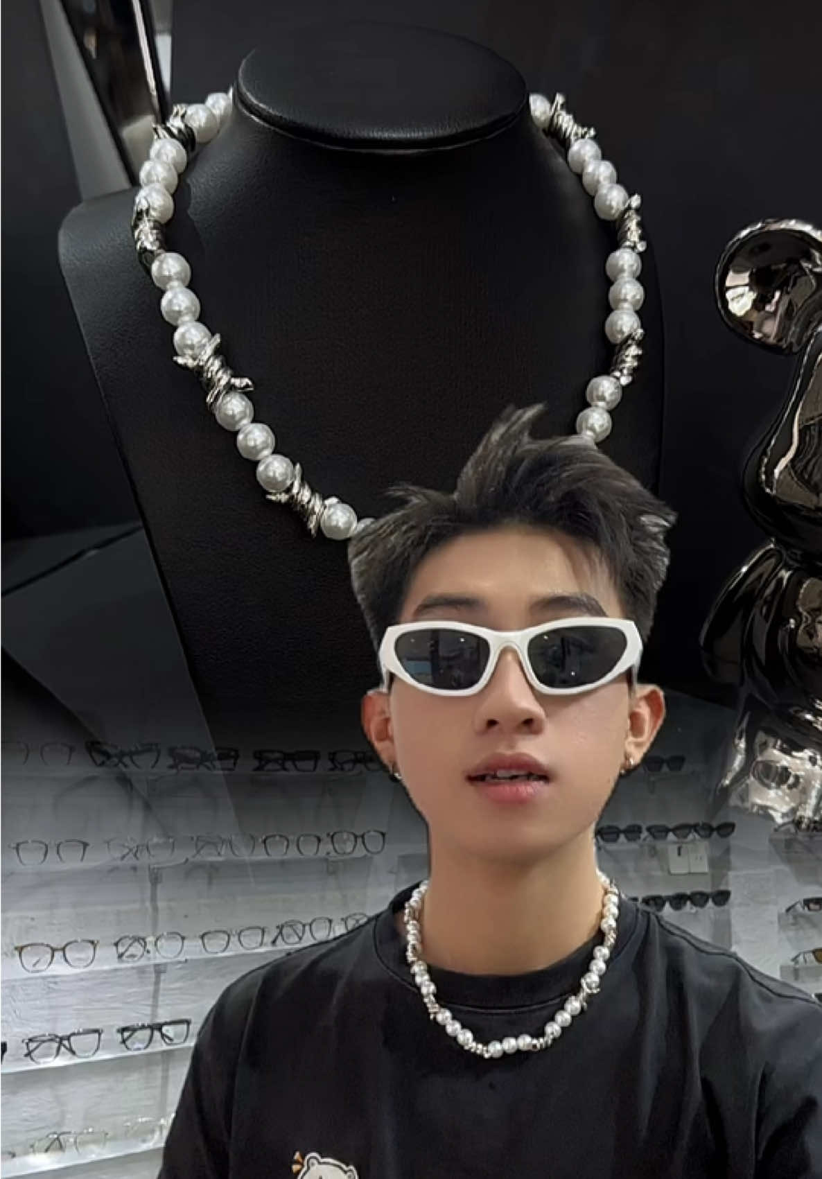 Dây chuyền ngọc trai cực xịn xò, không chốt ngay là tiếc lắm nhe 😎 #bear18 #daychuyen #phukienthoitrang 