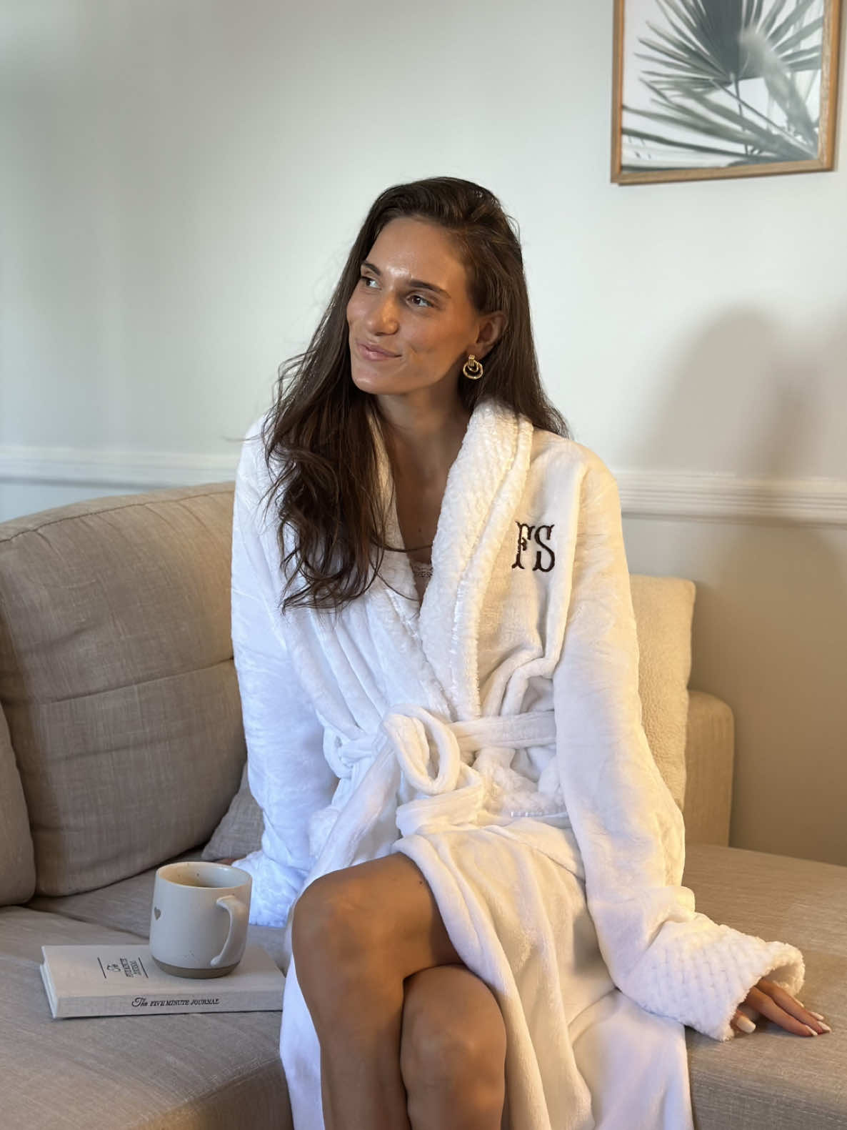 Wrapped in comfort, the soft fabric, the cozy fit, and my very own initials stitched in with so much love🤍loving this personalized touch on my new robe, cozy never looked so chic! Because honestly? It’s the little details that make the biggest difference  @larasneedlenook  #ugc #contentcreator #ugccreator #beauty 