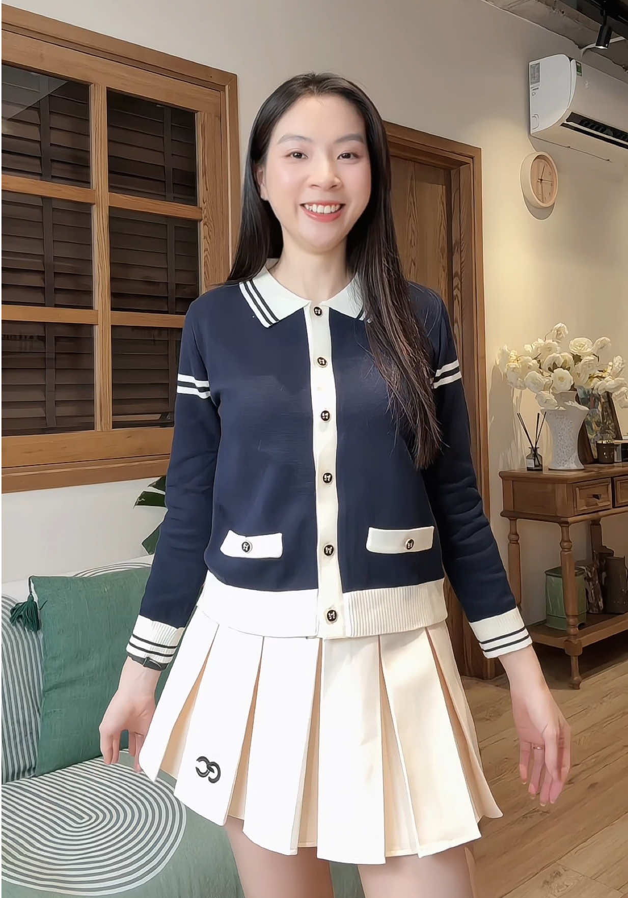Cardigan navy phối váy trắng – set đồ chuẩn nàng thơ dịu dàng ✨” #linhlunglieng #aolen #cardigan #deliz 