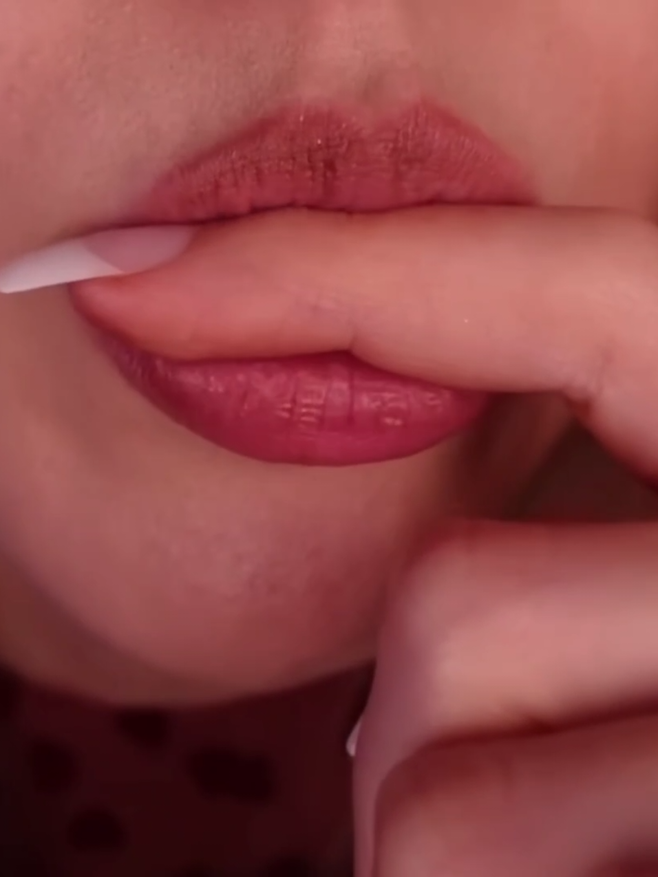 ASMR MOUTH SOUNDS 👅  #asmr #asmrmouthsounds 