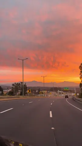 ✨El cielo escribiendo poesía en colores.