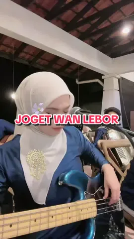 Nervous nihh first time jadi orang Peghok 🫩  Joget Wan Lebor - Sufian Mohd Gamat (COVER) #tiktoklive #livehighlights 