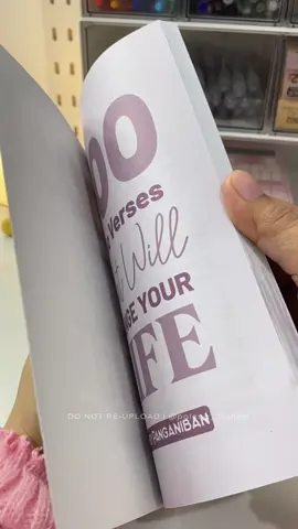 Nakakagaan ng pakiramdam tong libro na ‘to, nawawala yung bigat at alam mo na safe ka na ulet sa magulong mundo😭😭😭 #100bibleversesthatwillchangeyourlife #biblebook #bibleverses #book #bookoflife 