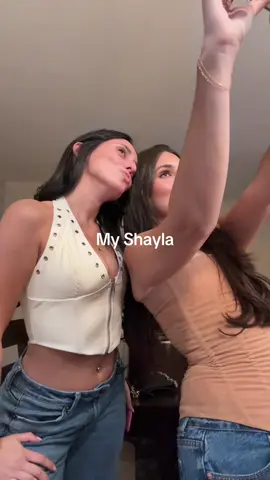 my Shayla @jordanaaswimmer 