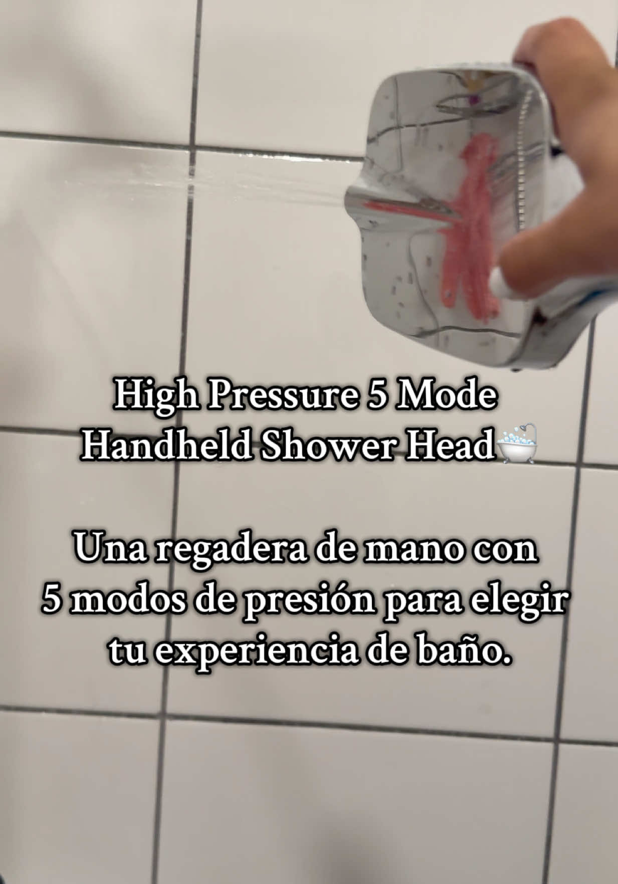 Lo que más me gusta es que tiene buena presión, y puedo lavar zapatos, la silla de comer d ella bebe DE TODO! #shower #highpressure 