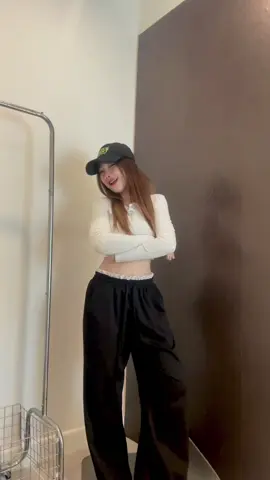 กรี๊ดดดดดด!!! มันเริ่ด มาแล้งครบสี เจอในไลฟ์100.-!! #กางเกงเก็บพุง #กางเกงขายาว #กางเกง 