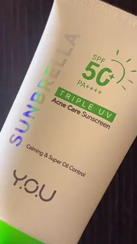 Stepping out without sunscreen? Biggest mistake, girl! I’m loving how YOU Sunbrella Sunscreen keeps my skin calm, shine-free & protected with 16x Hi-Tech Defense SPF50+ PA++++ 💕✨ Lightweight, breathable & acne friendly my everyday essential. 🌸 #YOUBeautyMY #YOUSUNBRELLA #FYP #sunscreenviral