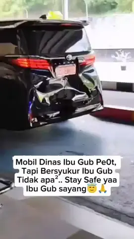 Ibu Gub Selamat, mobil Ibu Gubernur di tabrak #fyp #lewatberanda #foryou 