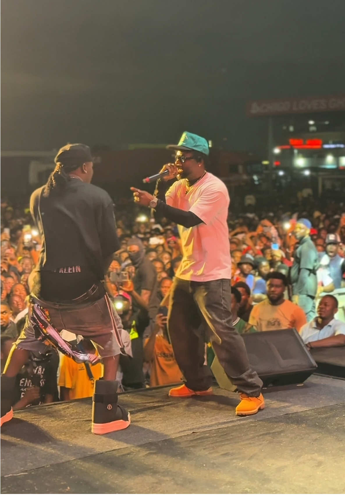 Ashaiman felt the #Torcher energy last night! Big love to @STONEBWOY for sharing this stage with me! 🙏🏾 #fyp #viral #foryoupage 